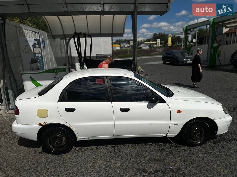 Седан Daewoo Lanos 2005 в Києві