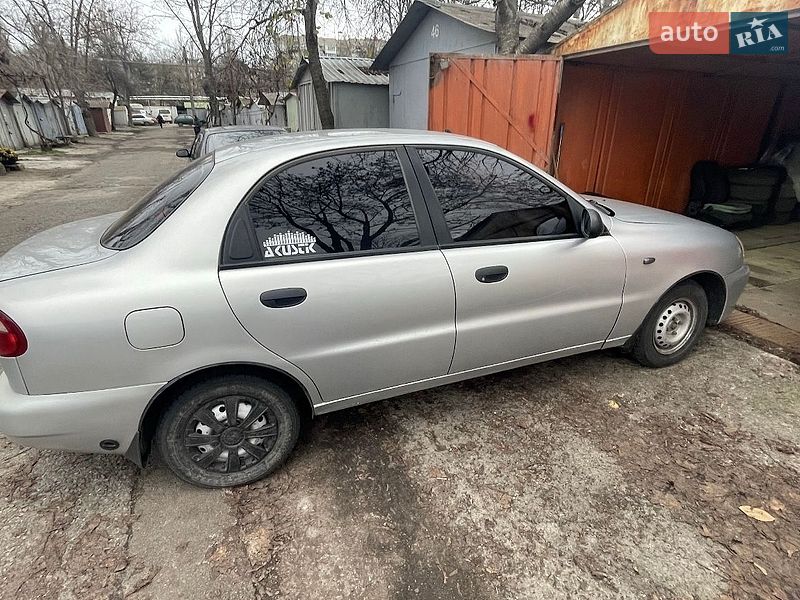 Седан Daewoo Lanos 2008 в Кременчуці