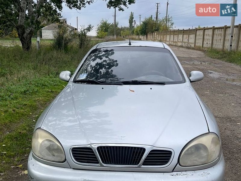 Седан Daewoo Lanos 2004 в Ізмаїлі