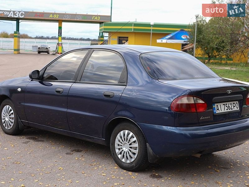 Седан Daewoo Lanos 2006 в Володарці