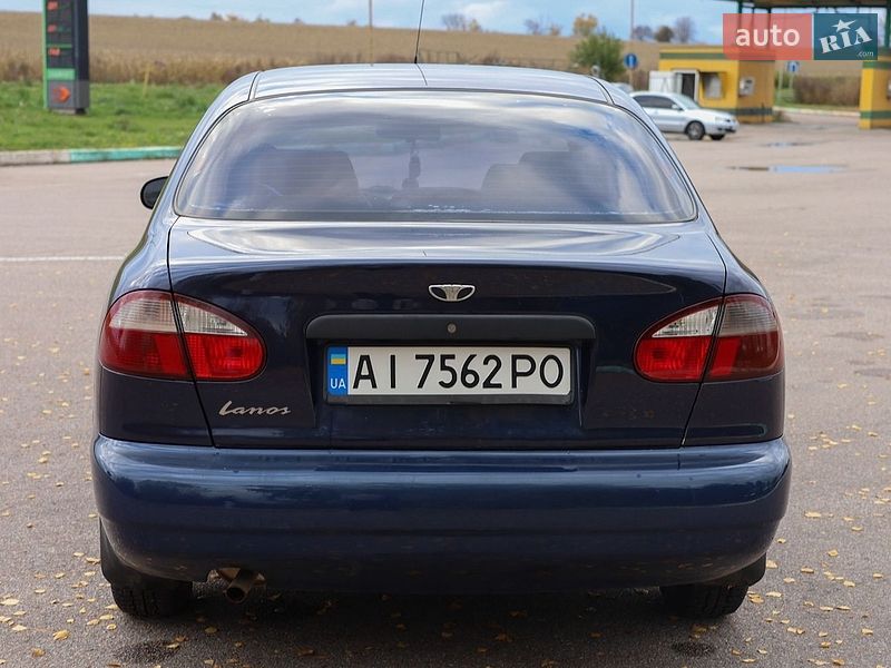 Седан Daewoo Lanos 2006 в Володарці
