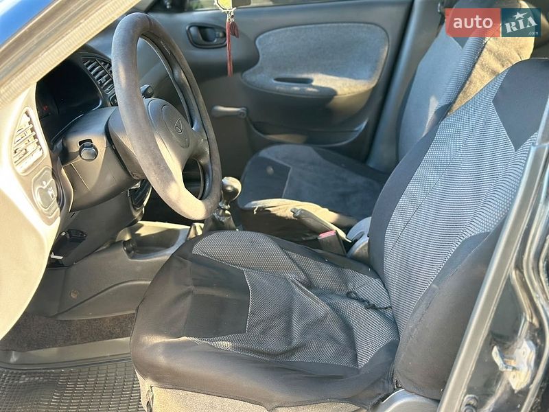 Седан Daewoo Lanos 2008 в Староконстантинове