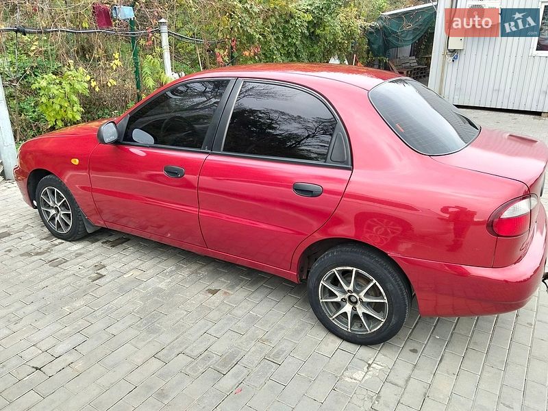 Седан Daewoo Lanos 2008 в Днепре