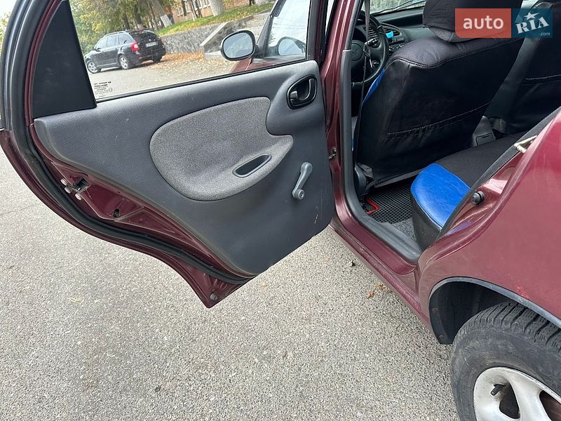 Седан Daewoo Lanos 2008 в Корсуне-Шевченковском