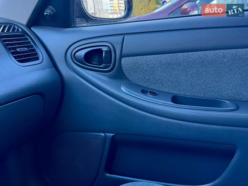 Седан Daewoo Lanos 2010 в Тернополі
