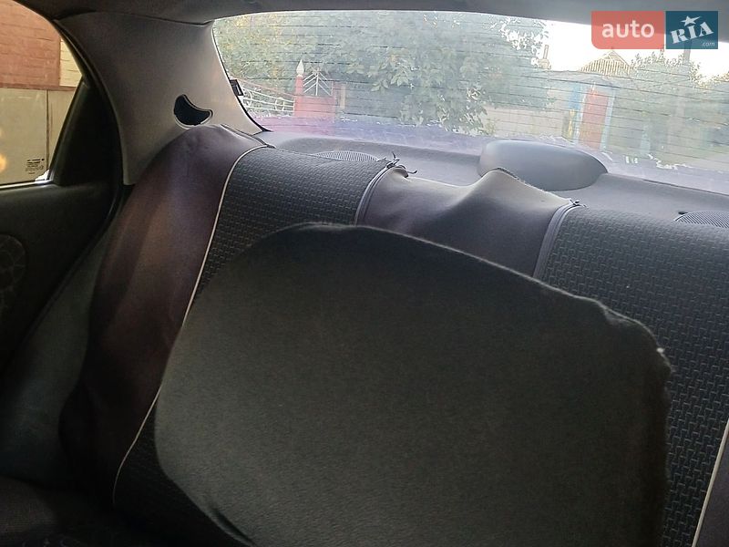 Седан Daewoo Lanos 2002 в Умани фото 6 Седан Daewoo Lanos 2002 в Умани