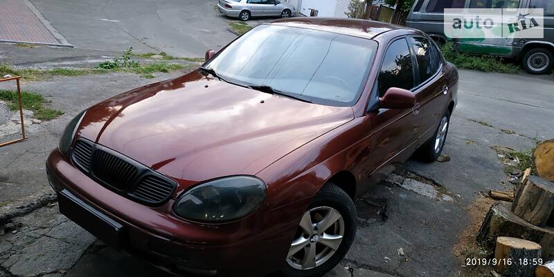 Седан Daewoo Leganza 1998 в Києві