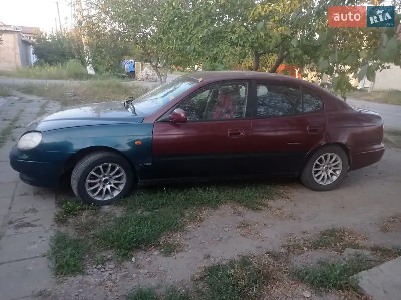 Daewoo Leganza 1998