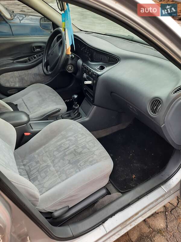 Седан Daewoo Leganza 1999 в Сумах
