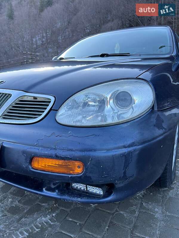 Седан Daewoo Leganza 2001 в Львове