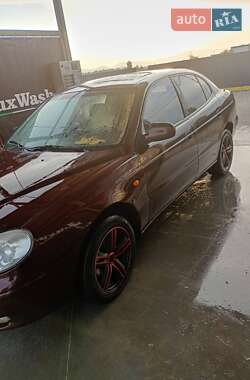 Седан Daewoo Leganza 2001 в 