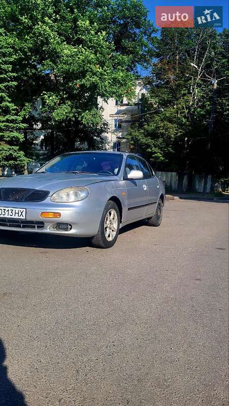 Седан Daewoo Leganza 1998 в Полтаві