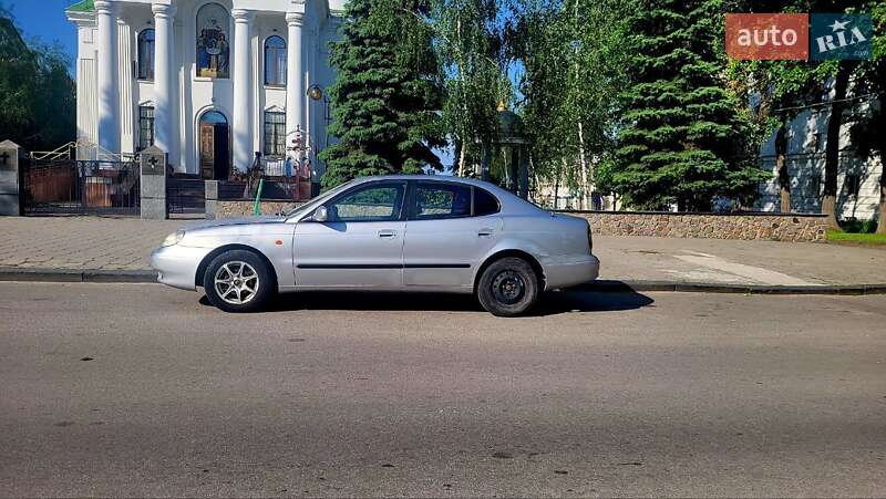 Седан Daewoo Leganza 1998 в Полтаві
