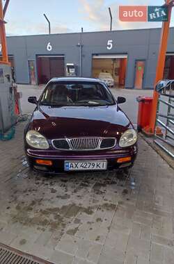 Седан Daewoo Leganza 2001 в 