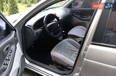 Седан Daewoo Leganza 1999 в 