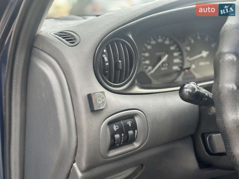 Седан Daewoo Leganza 1999 в Киеве