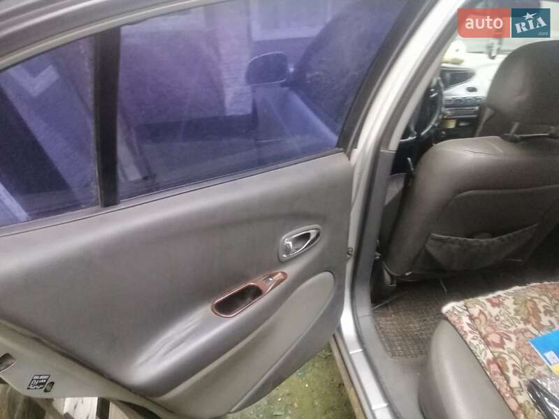 Седан Daewoo Leganza 2001 в Харькове