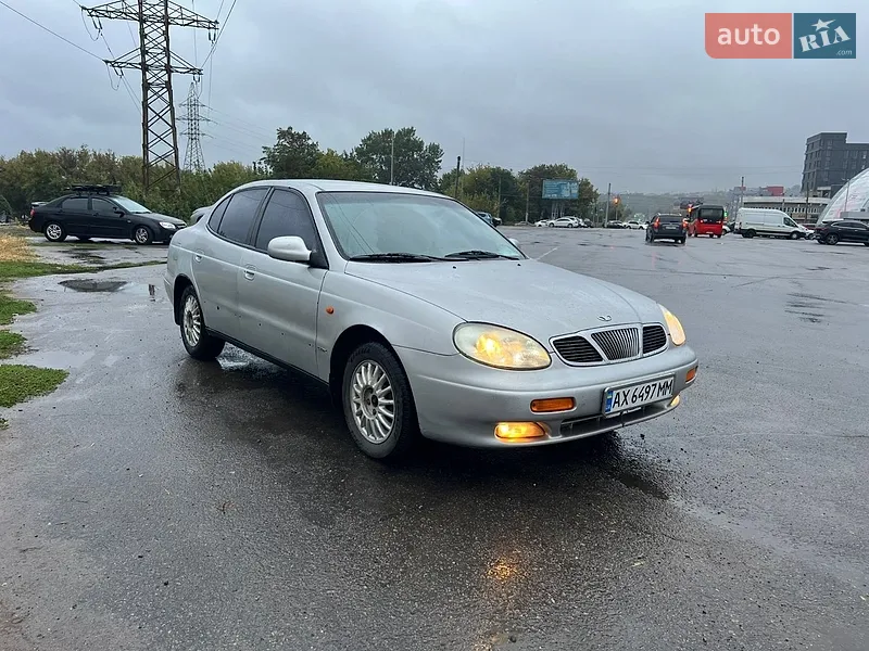 Daewoo Leganza 1998