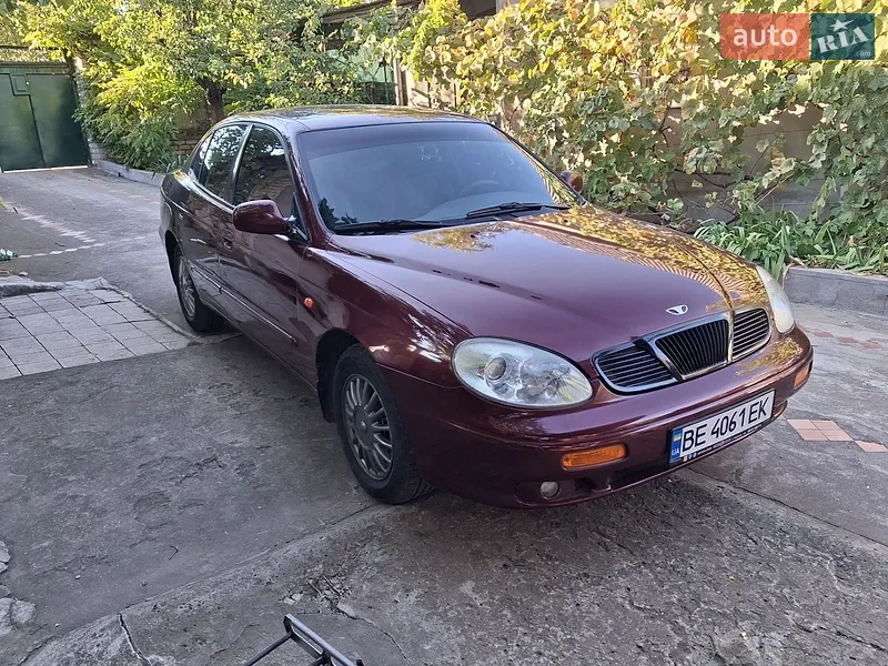Daewoo Leganza 1999