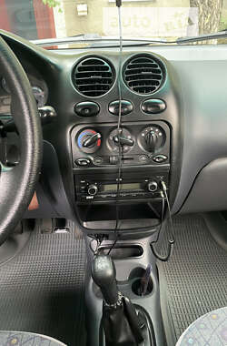 Хэтчбек Daewoo Matiz 2013 в 