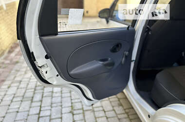 Хэтчбек Daewoo Matiz 2014 в 