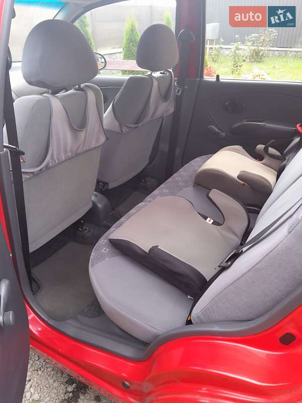 Хетчбек Daewoo Matiz 2003 в Ужгороді