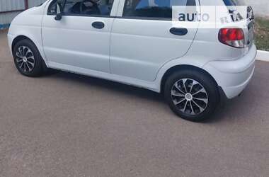 Хэтчбек Daewoo Matiz 2013 в 