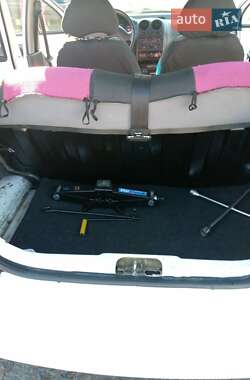Хэтчбек Daewoo Matiz 2012 в 