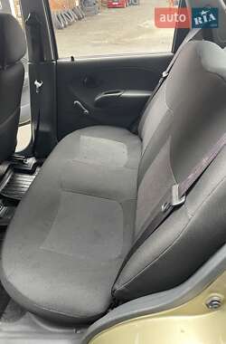 Хэтчбек Daewoo Matiz 2011 в 