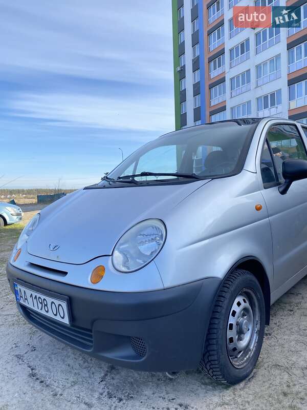 Хетчбек Daewoo Matiz 2010 в Ірпені