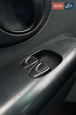 Хэтчбек Daewoo Matiz 2012 в 