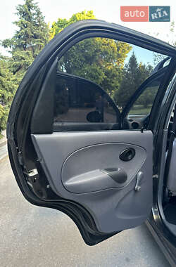 Хэтчбек Daewoo Matiz 2011 в 