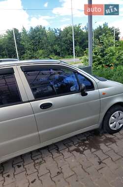 Хэтчбек Daewoo Matiz 2009 в 