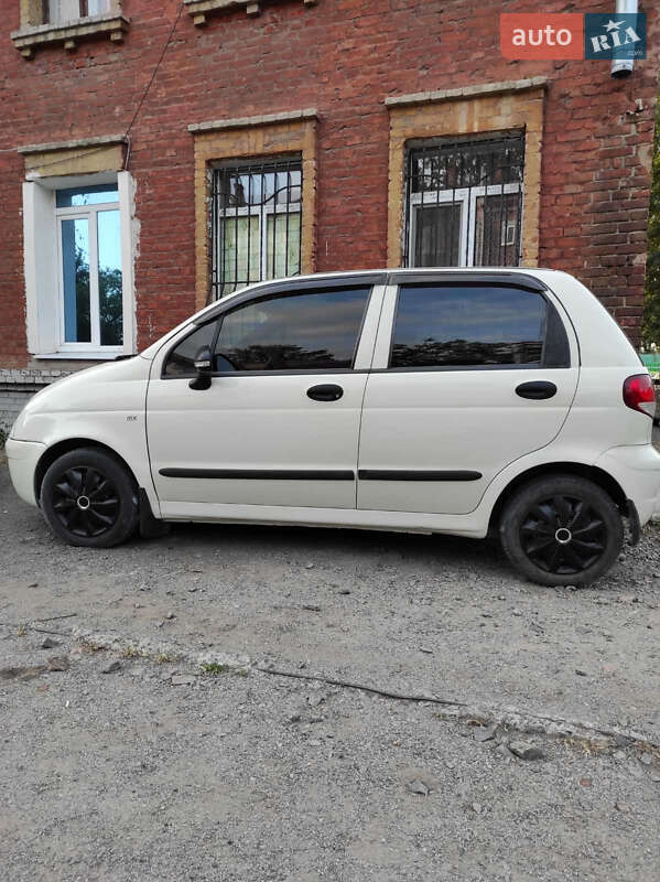 Хэтчбек Daewoo Matiz 2013 в Днепре