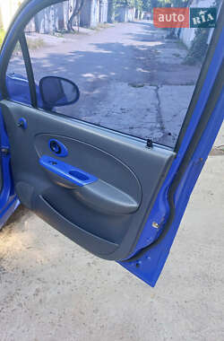 Хэтчбек Daewoo Matiz 2004 в 