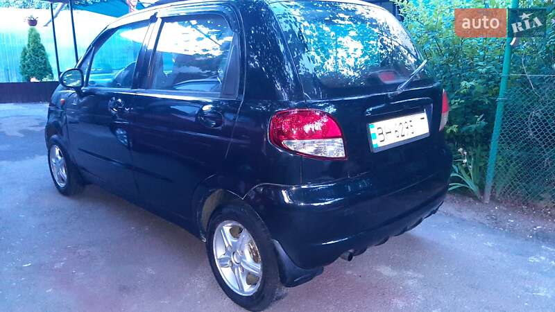 Хэтчбек Daewoo Matiz 2011 в Захарьевке