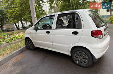Хэтчбек Daewoo Matiz 2013 в 