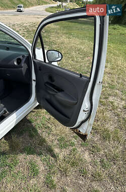 Хэтчбек Daewoo Matiz 2011 в 