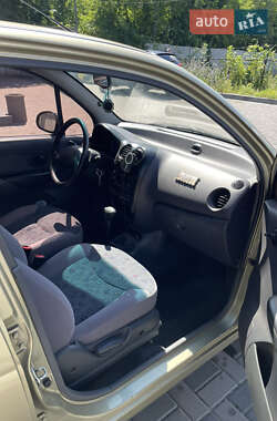 Хэтчбек Daewoo Matiz 2011 в 