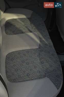 Хэтчбек Daewoo Matiz 2012 в 