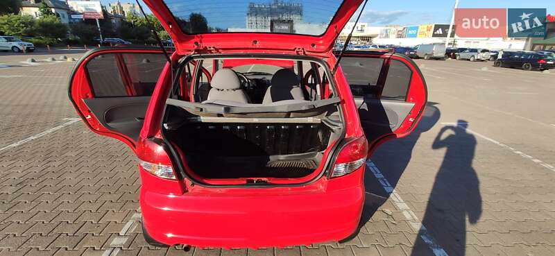Хэтчбек Daewoo Matiz 2011 в Житомире