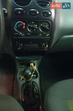Хэтчбек Daewoo Matiz 2013 в 