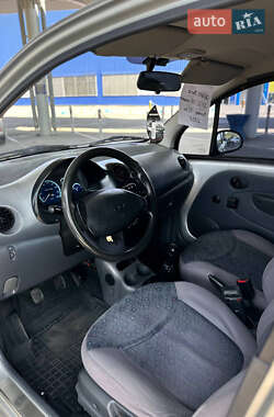 Хэтчбек Daewoo Matiz 2012 в 