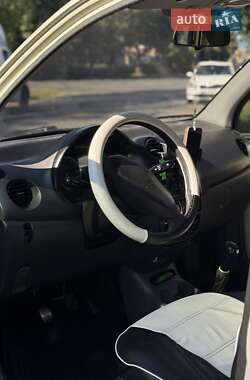 Хэтчбек Daewoo Matiz 2011 в 