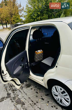 Хетчбек Daewoo Matiz 2012 в 