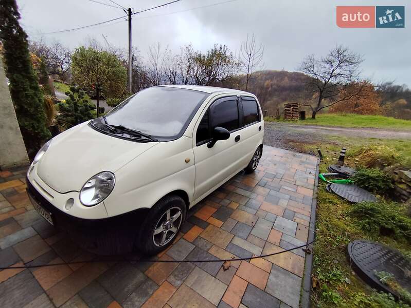 Хэтчбек Daewoo Matiz 2011 в Ужгороде
