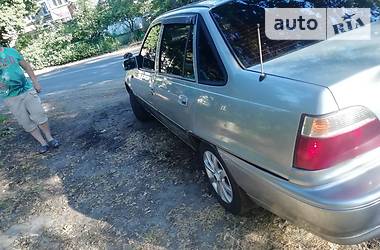 Седан Daewoo Nexia 1996 в Киеве