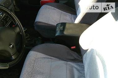 Седан Daewoo Nexia 2006 в 