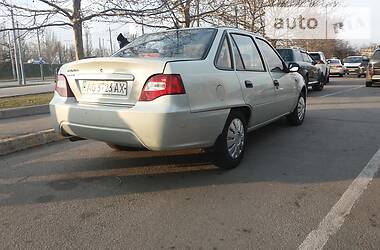 Седан Daewoo Nexia 2009 в 