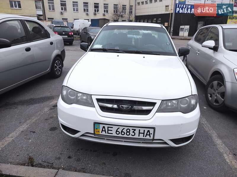 Седан Daewoo Nexia 2011 в Каменском фото Седан Daewoo Nexia 2011 в Каменском